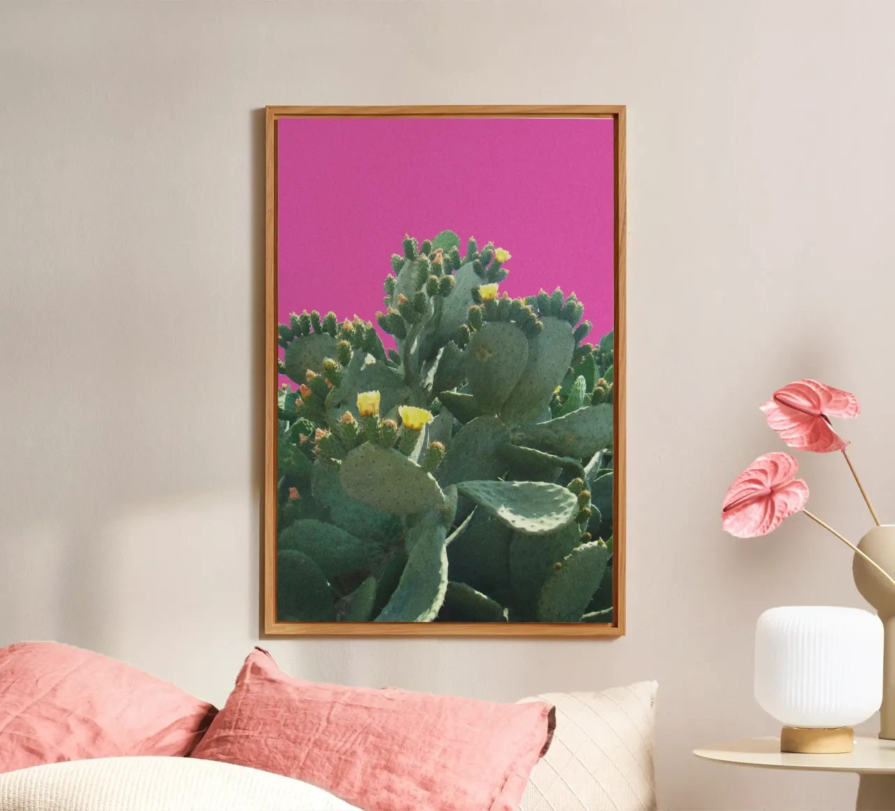 Cactus con fiori su sfondo rosa alluminio dibond da Lisa Jureczko Arts Illustration
