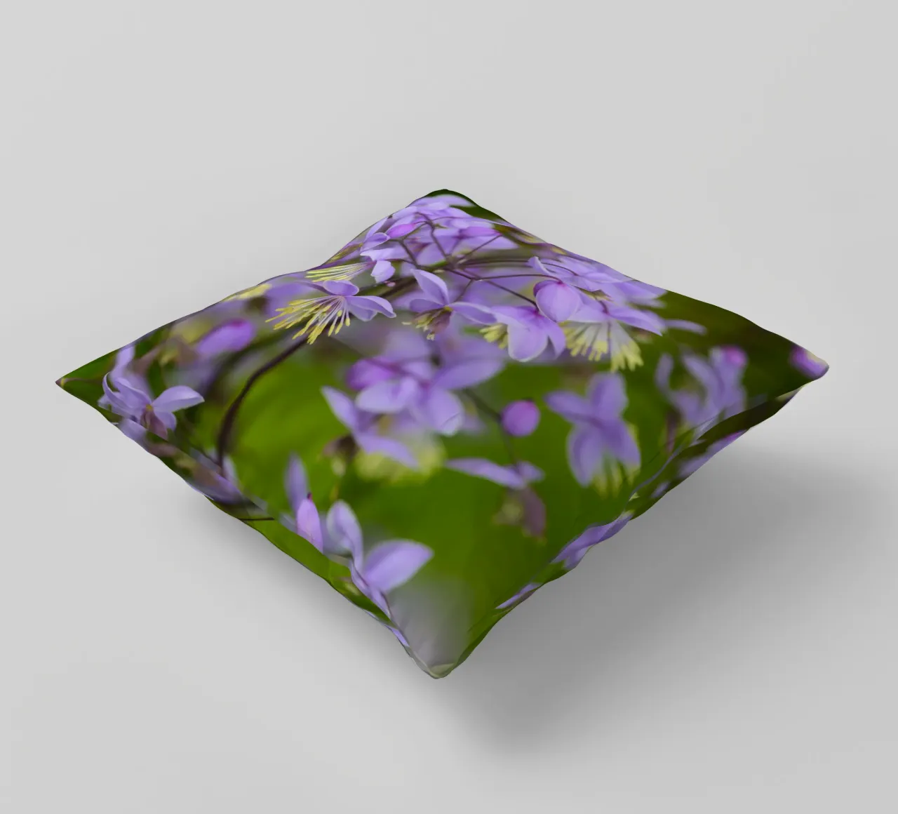 Incantevoli fiori viola selvatici cuscino da Curious Collections by Marielle Leenders
