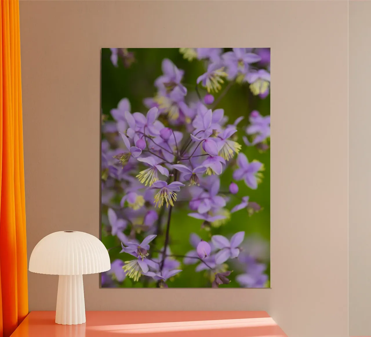 Incantevoli fiori viola selvatici carta hahnemühle da Curious Collections by Marielle Leenders