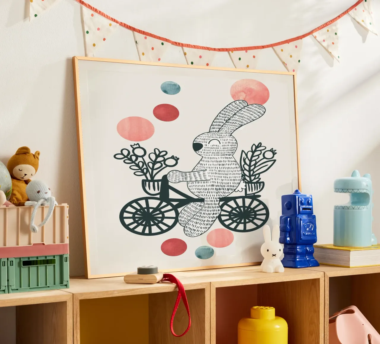 Kleiner Hase fährt Fahrrad poster con telaio in legno da BAINAI KIDS