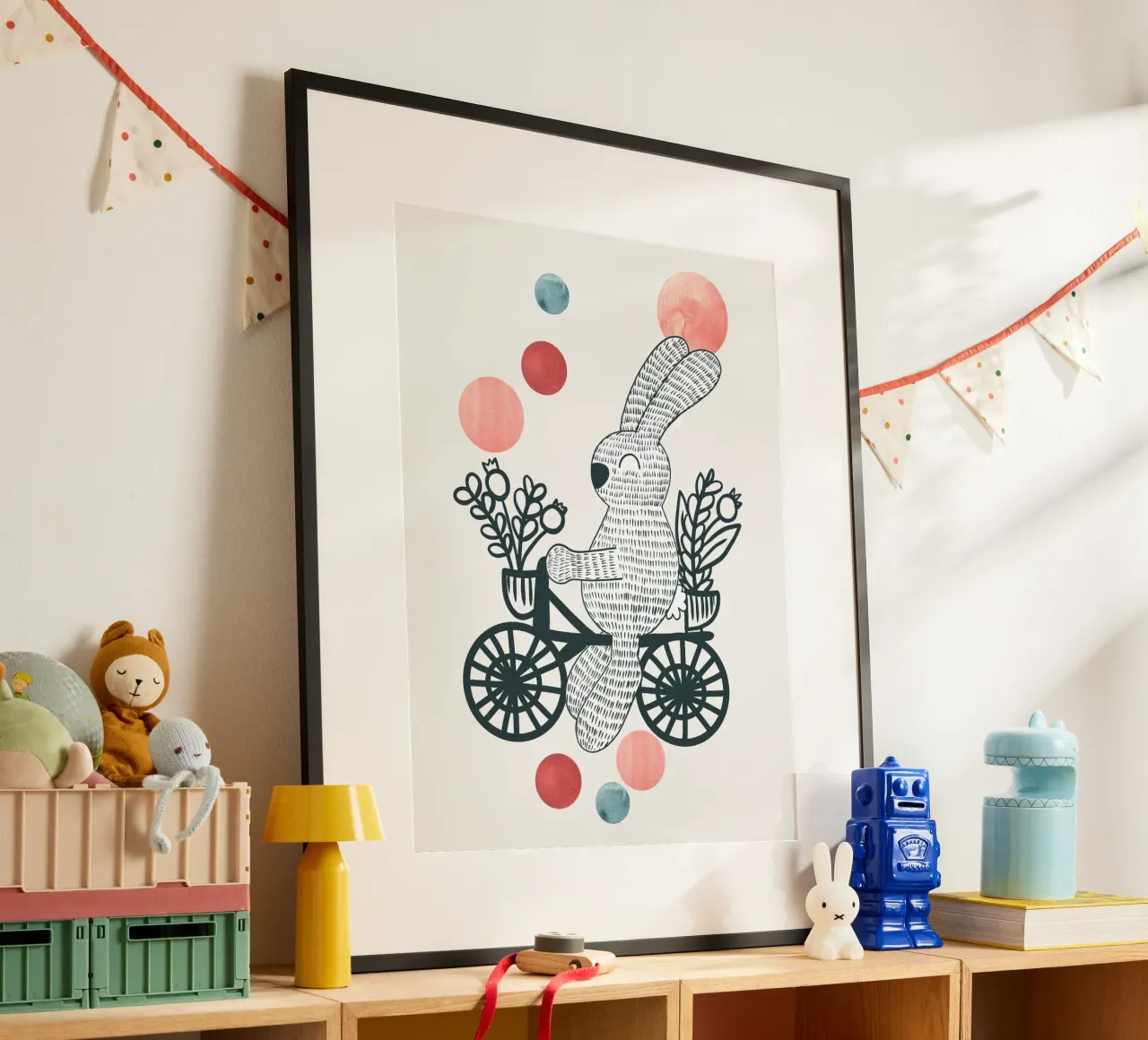Kleiner Hase fährt Fahrrad poster con telaio in legno da BAINAI KIDS