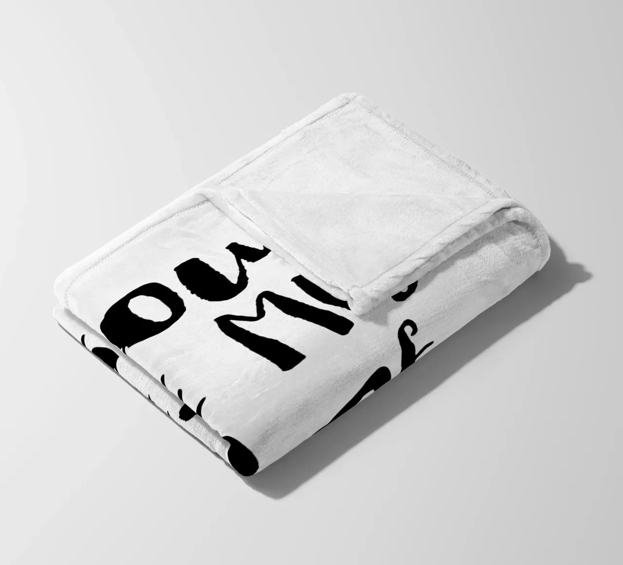 You Are My Cup Of Tea Design tipografico in bianco e nero coperta in pile da THE MOTIVATED TYPE
