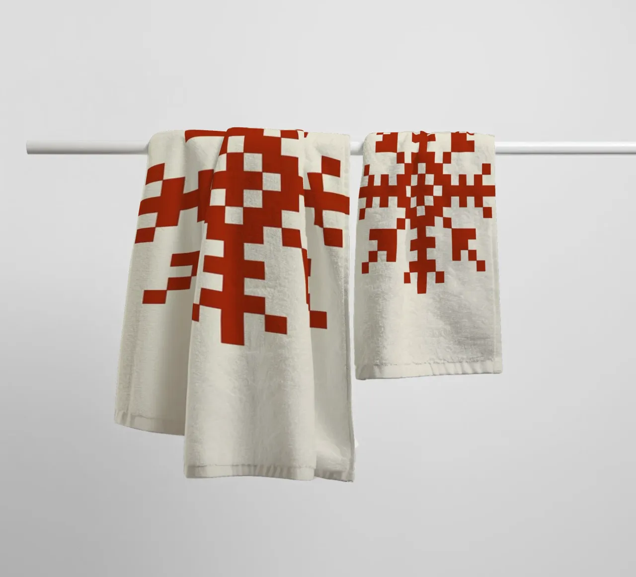 Red Snowflake 3 asciugamano da bagno da Studio One