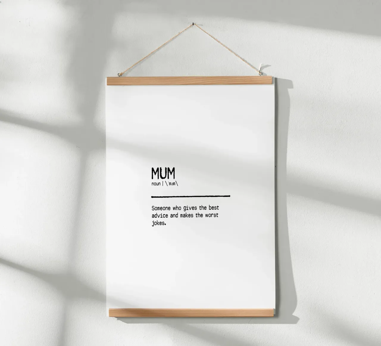 Definizione Citazione - Mamma I poster con telaio in legno da Orara Studio