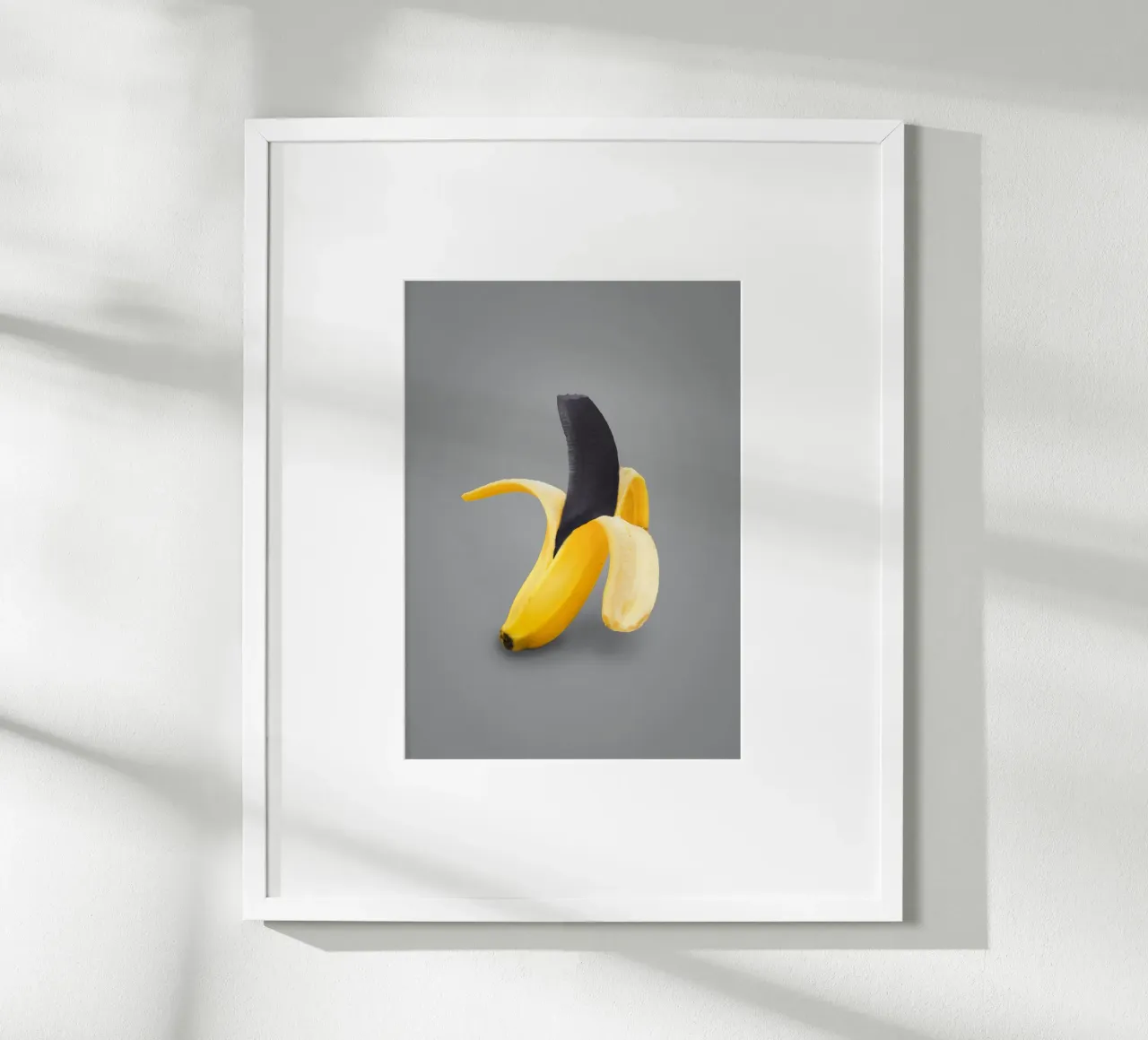 Banana nera sbucciata poster da arizrab