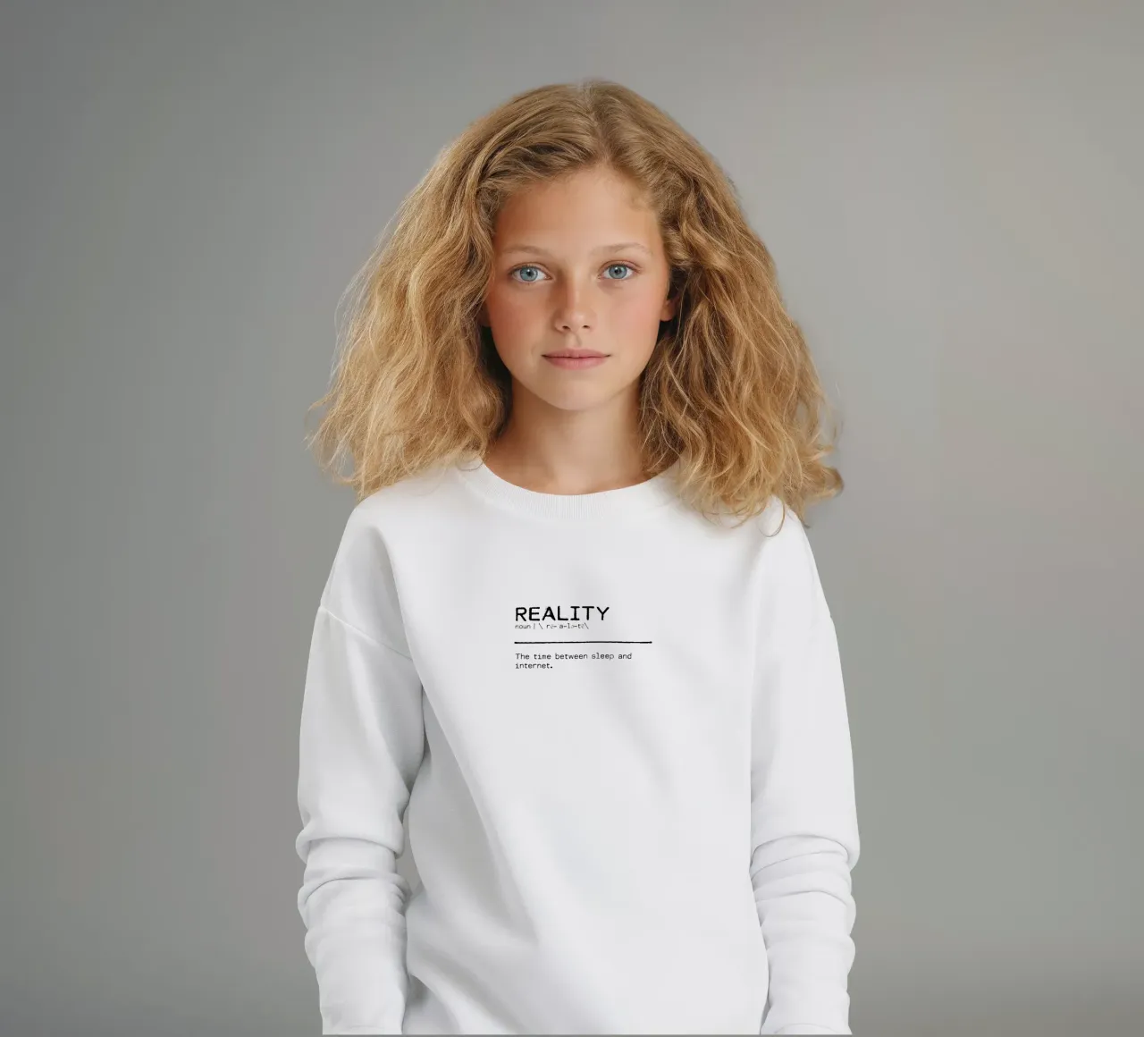 Definition Zitat - Realität Kinder Sweatshirt von Orara Studio