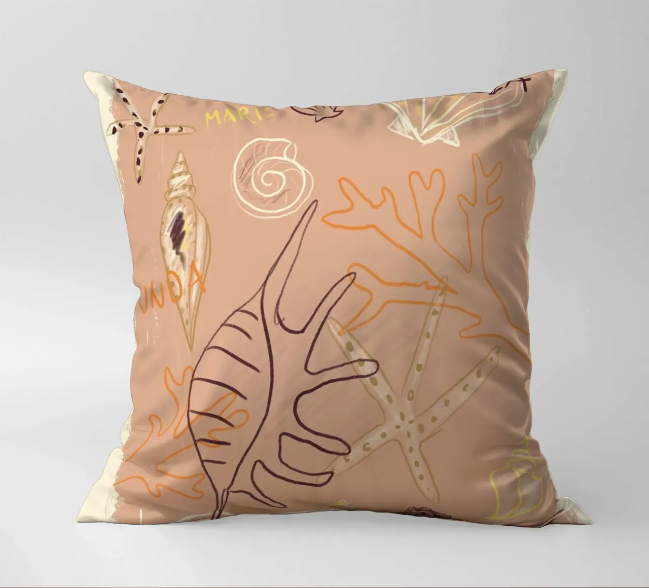 Muscheln Strand decorative cushion by Studio Dolci