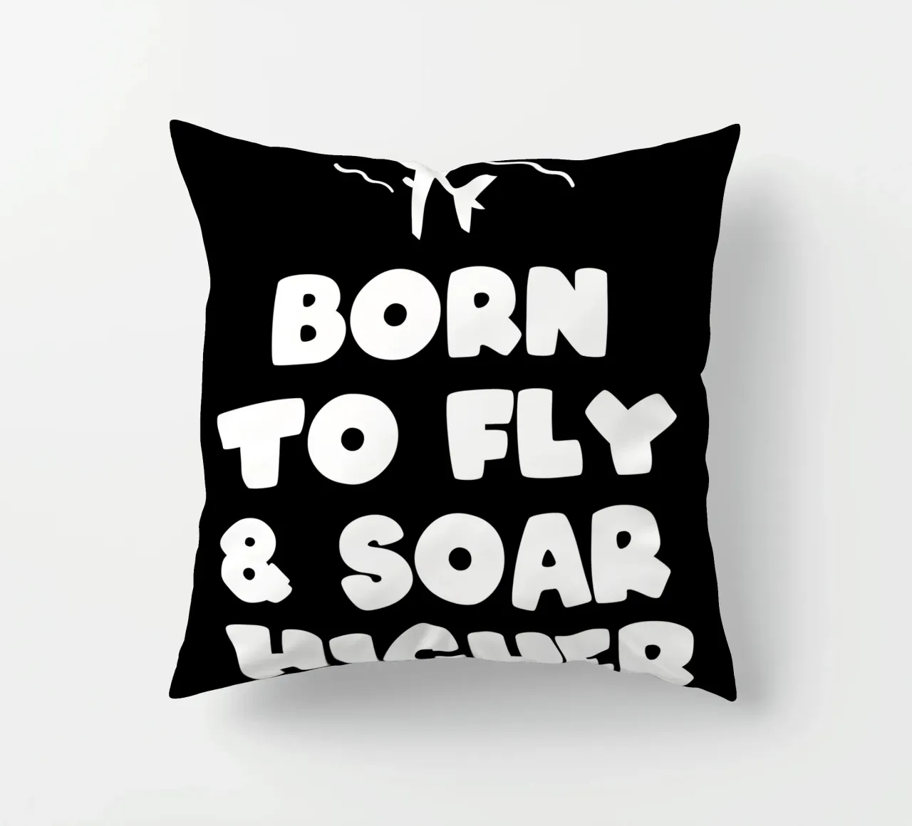 Born to fly and soar higher cuscino da happieeagle