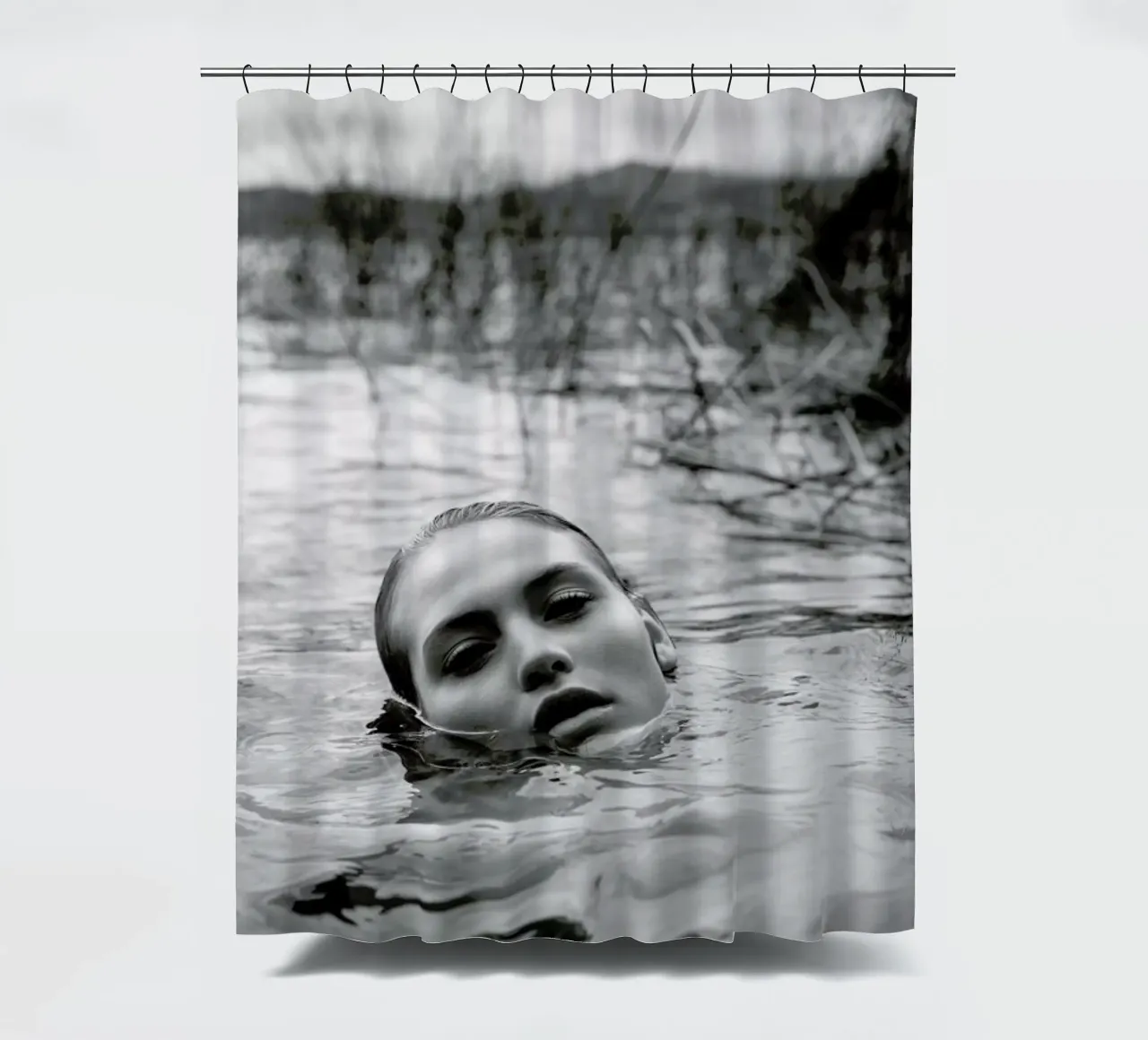 Drowning No.I tenda da doccia da Laura Palm