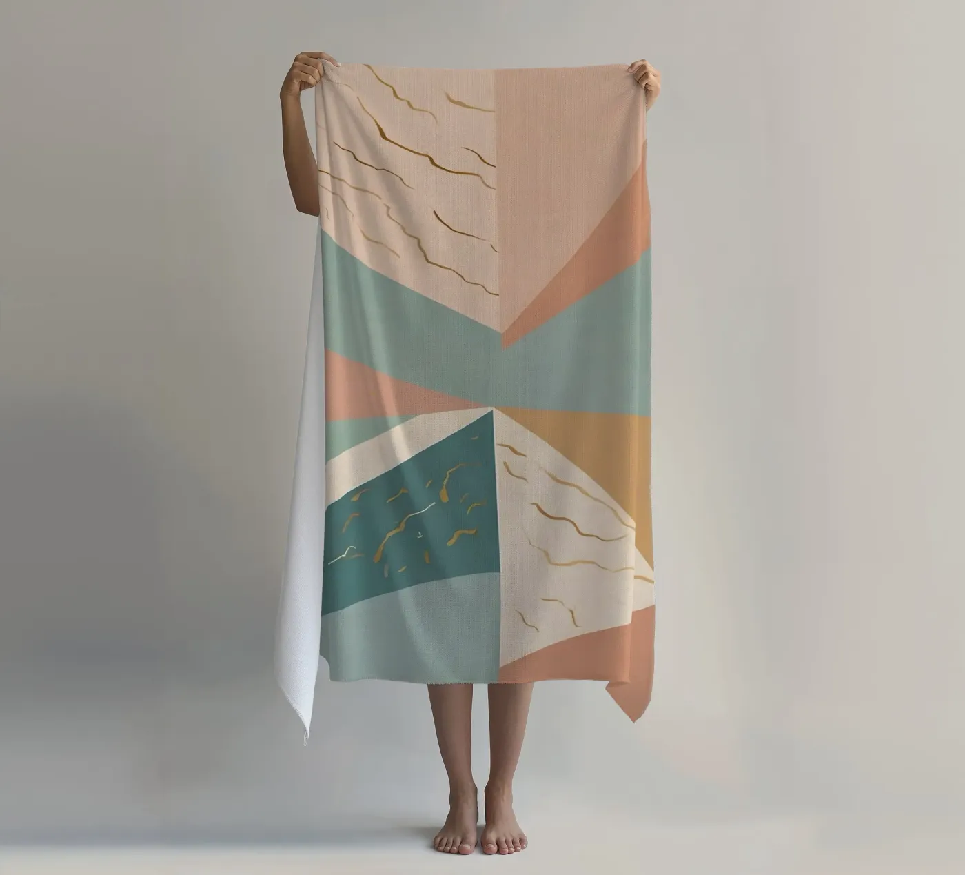 Abstract Pattern Strandtuch von Charnwood Prints