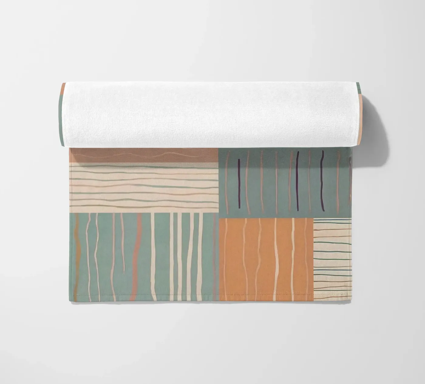 Abstract Pattern Strandtuch von Charnwood Prints