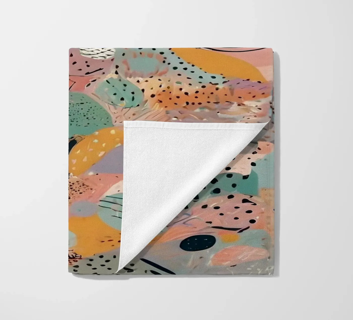 Abstraktes Muster Strandtuch von Charnwood Prints