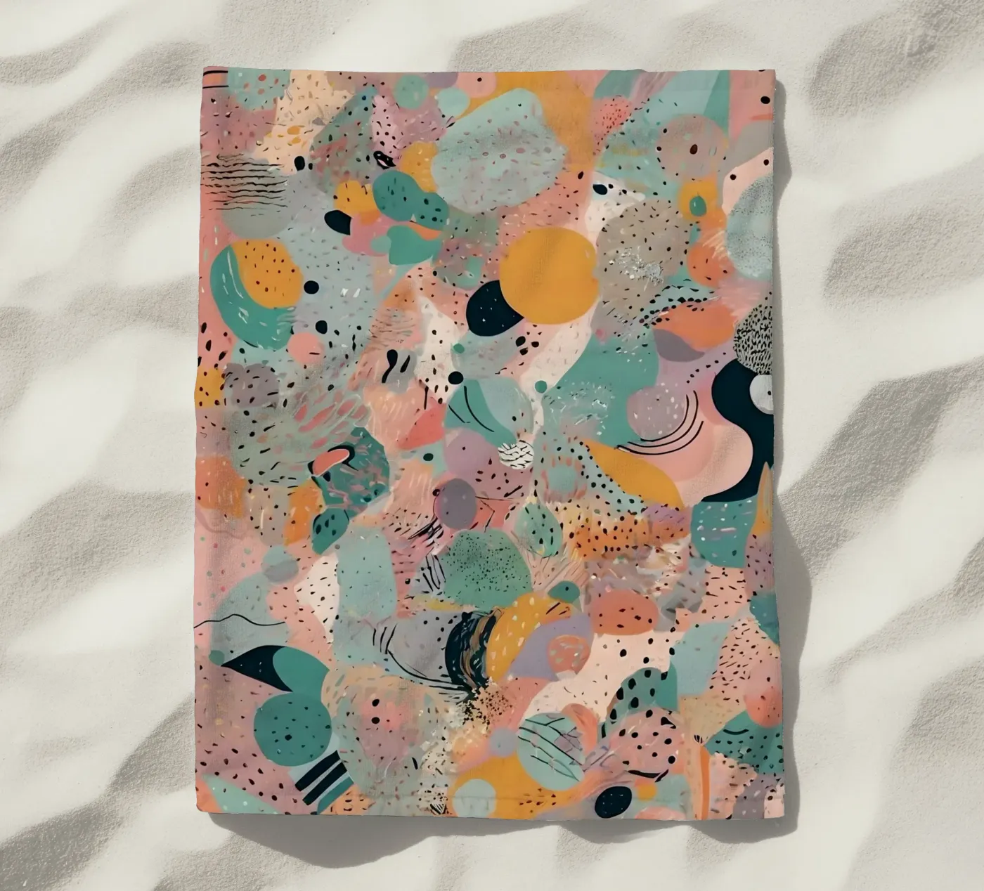 Abstraktes Muster Strandtuch von Charnwood Prints