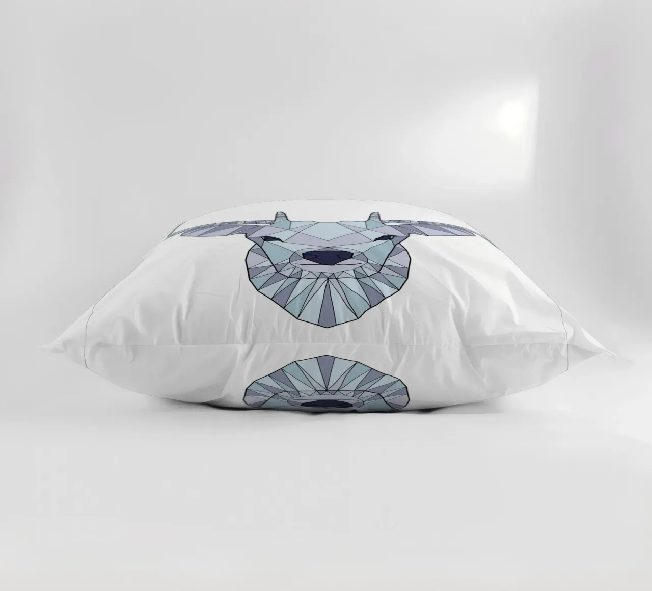 Hirsch I decorative cushion by BAINAI KIDS