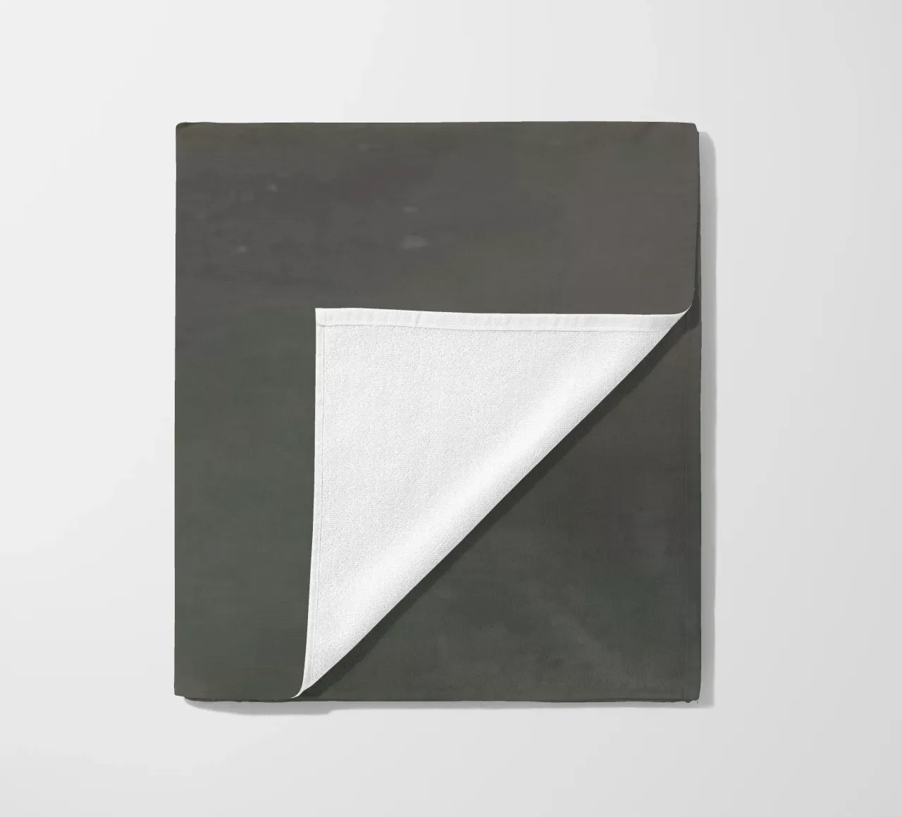 Demetria telo mare da Agnes KR Patience