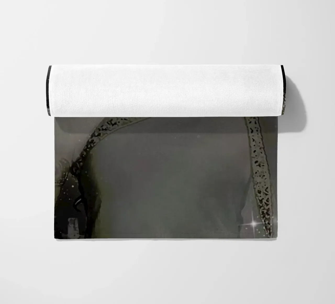 Demetria telo mare da Agnes KR Patience