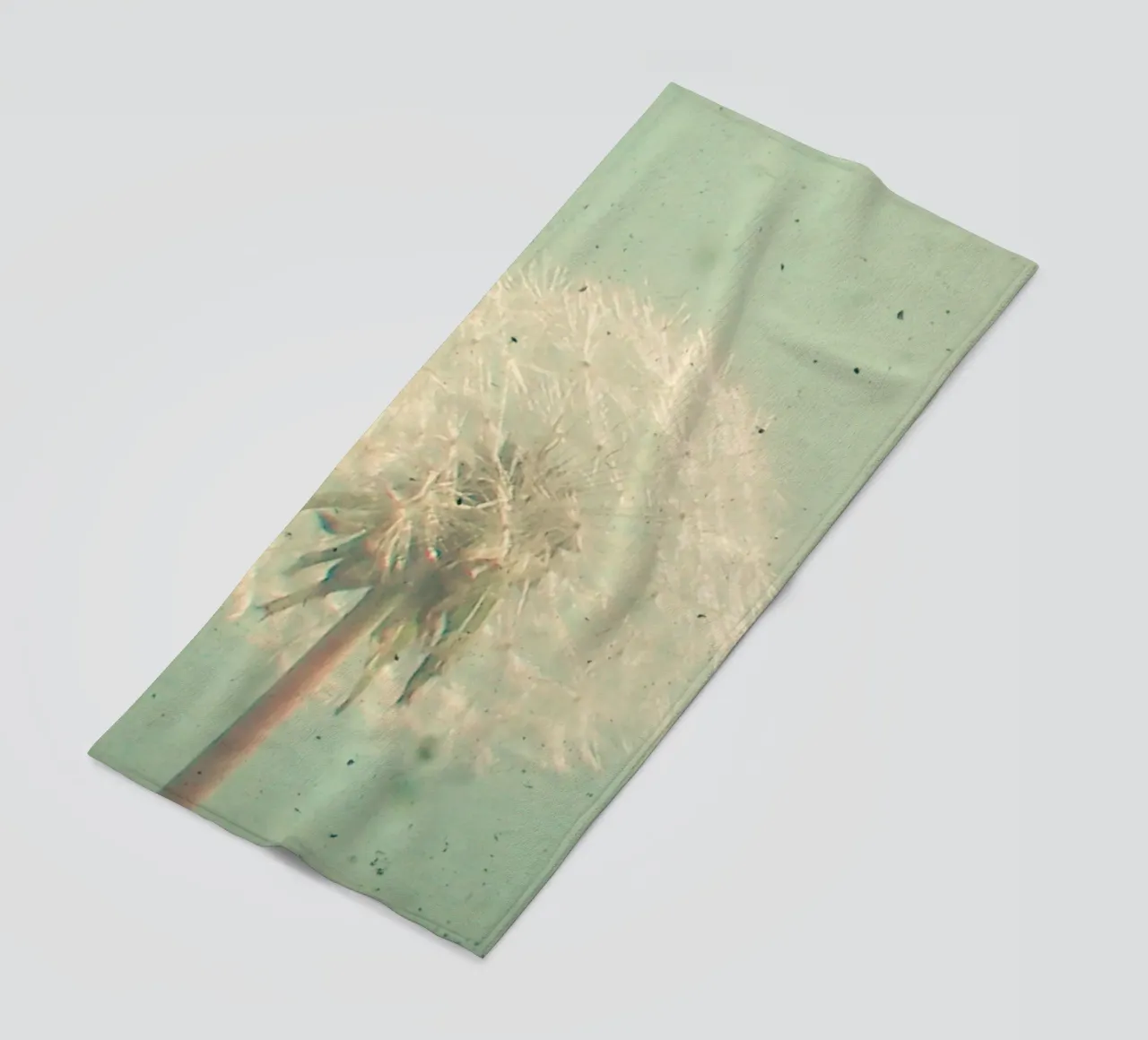 Paardenbloem klok strandhanddoek van Cassia Beck Photography