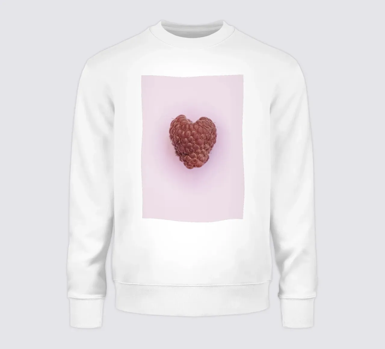 Un dolce simbolo d'amore - Lampone a forma di cuore felpa da Curious Collections by Marielle Leenders