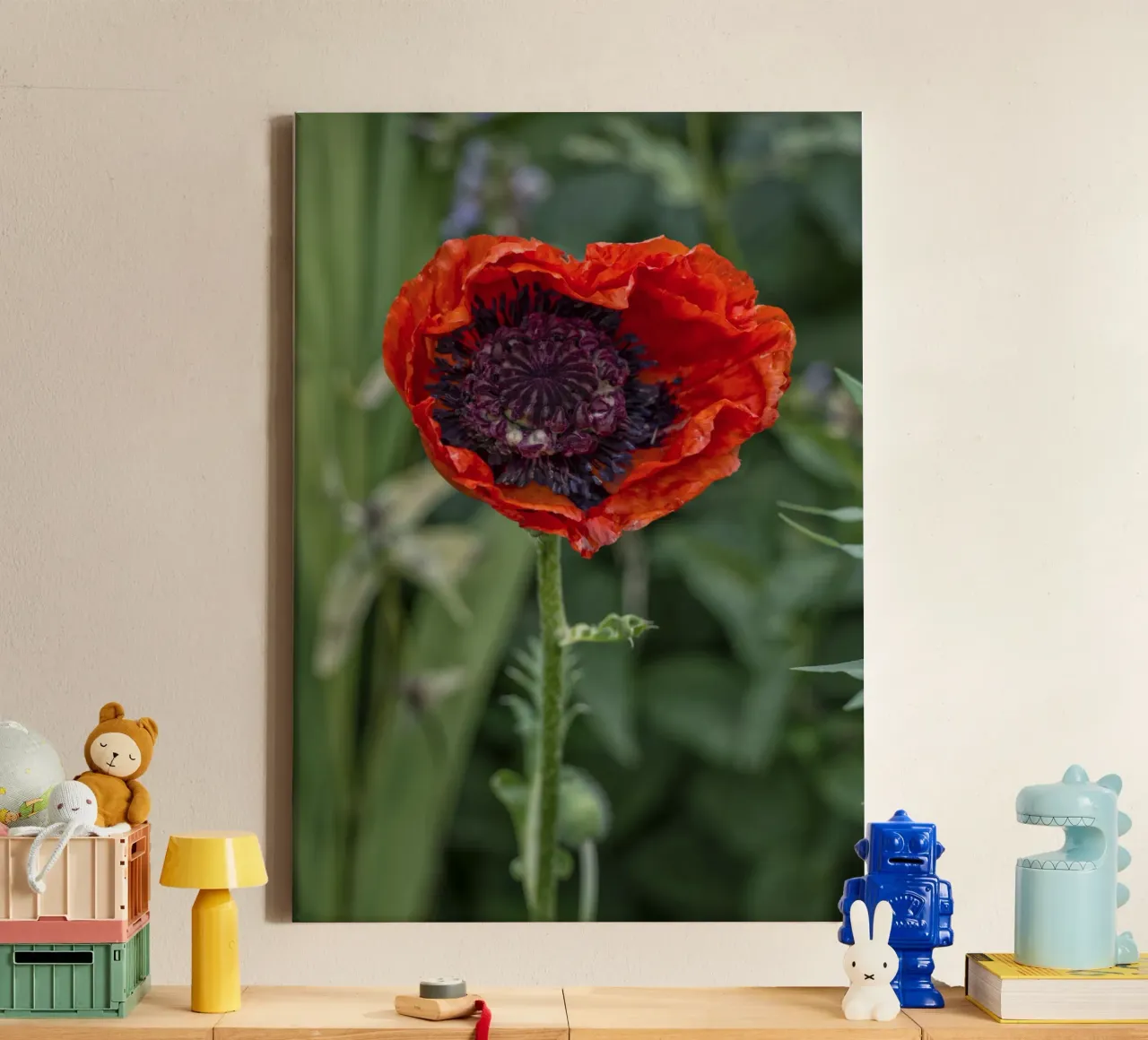 Un tocco romantico alla bellezza della natura - Papavero a forma di cuore tela con Cornice a cassetta da Curious Collections by Marielle Leenders