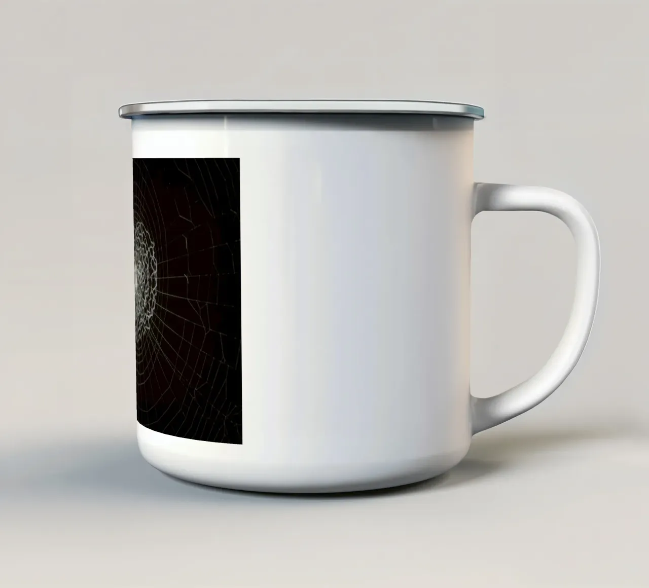 Ein Netz der Liebe - Die Spinne webt das Netz der Liebe Emaille Tasse von Curious Collections by Marielle Leenders