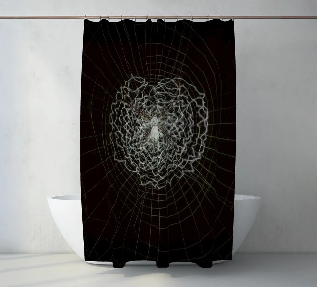 Ein Netz der Liebe - Die Spinne webt das Netz der Liebe Duschvorhang von Curious Collections by Marielle Leenders