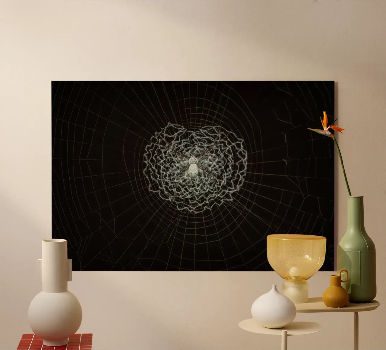 Ein Netz der Liebe - Die Spinne webt das Netz der Liebe Acryl-Glas von Curious Collections by Marielle Leenders