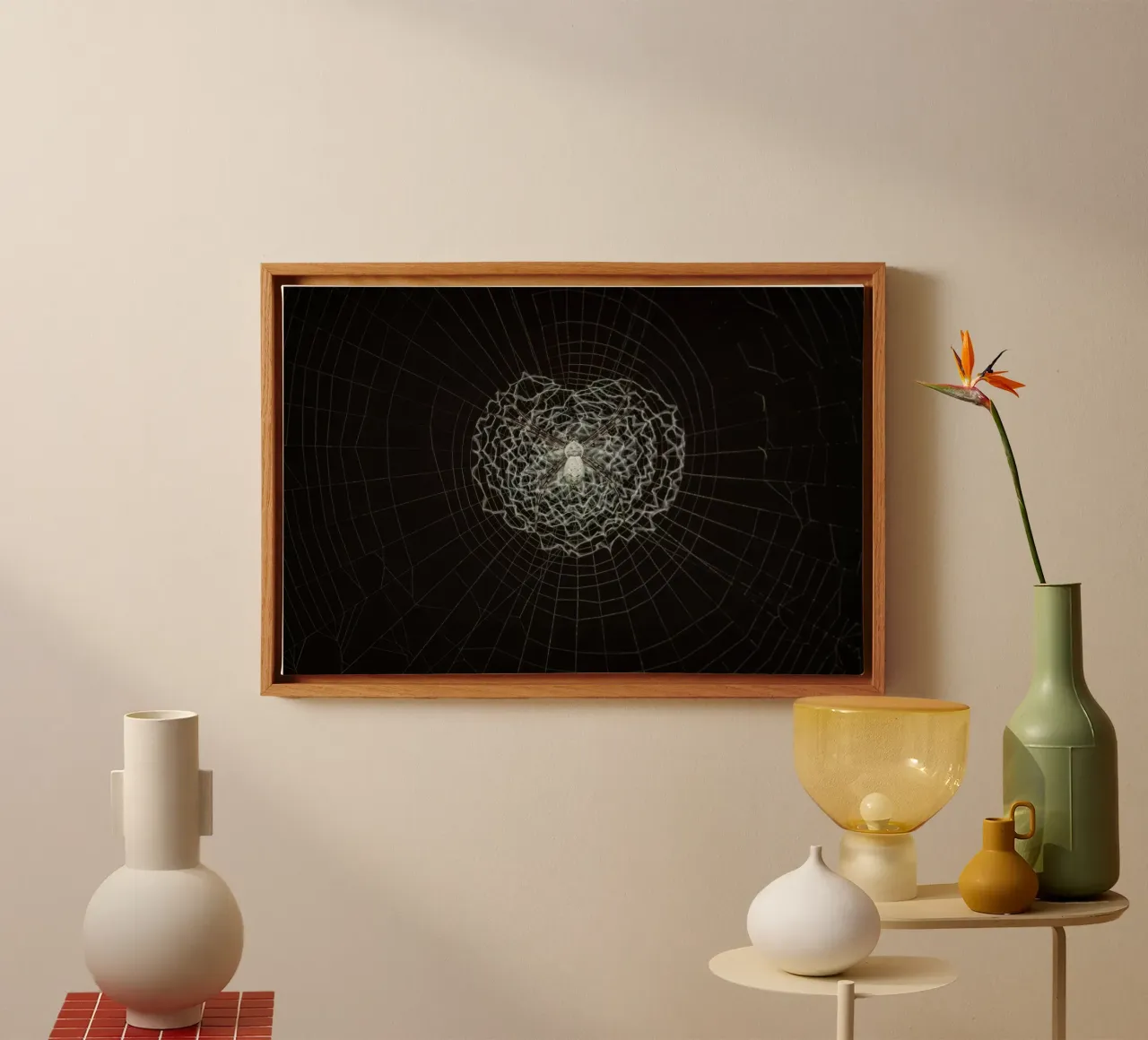 Ein Netz der Liebe - Die Spinne webt das Netz der Liebe Leinwand von Curious Collections by Marielle Leenders