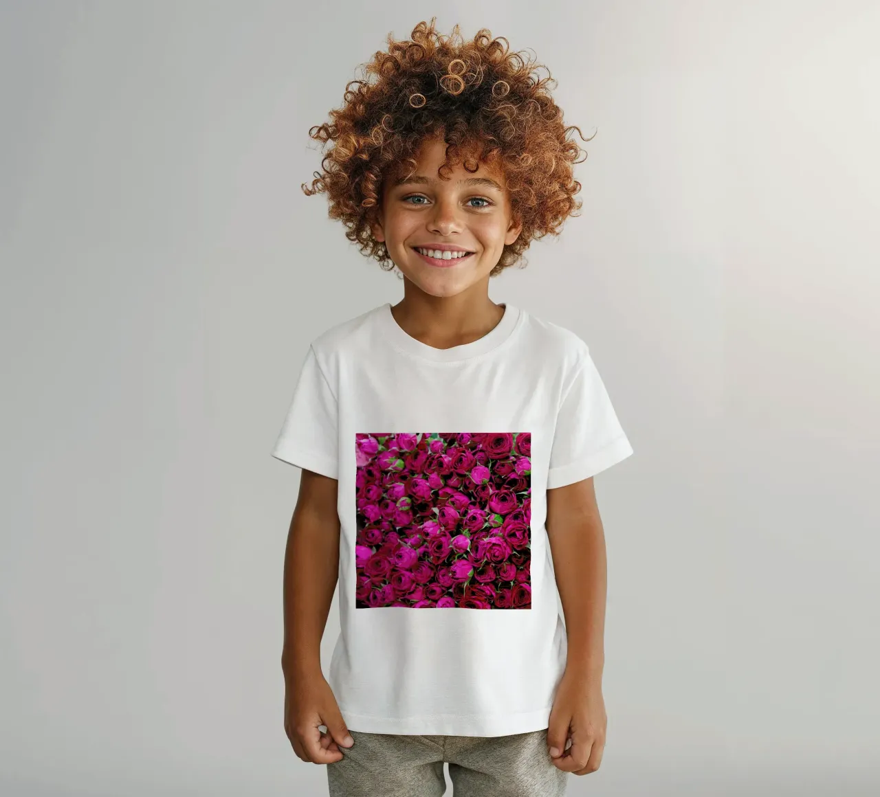 Ranunculus t-shirt bambini da Catherine McDonald