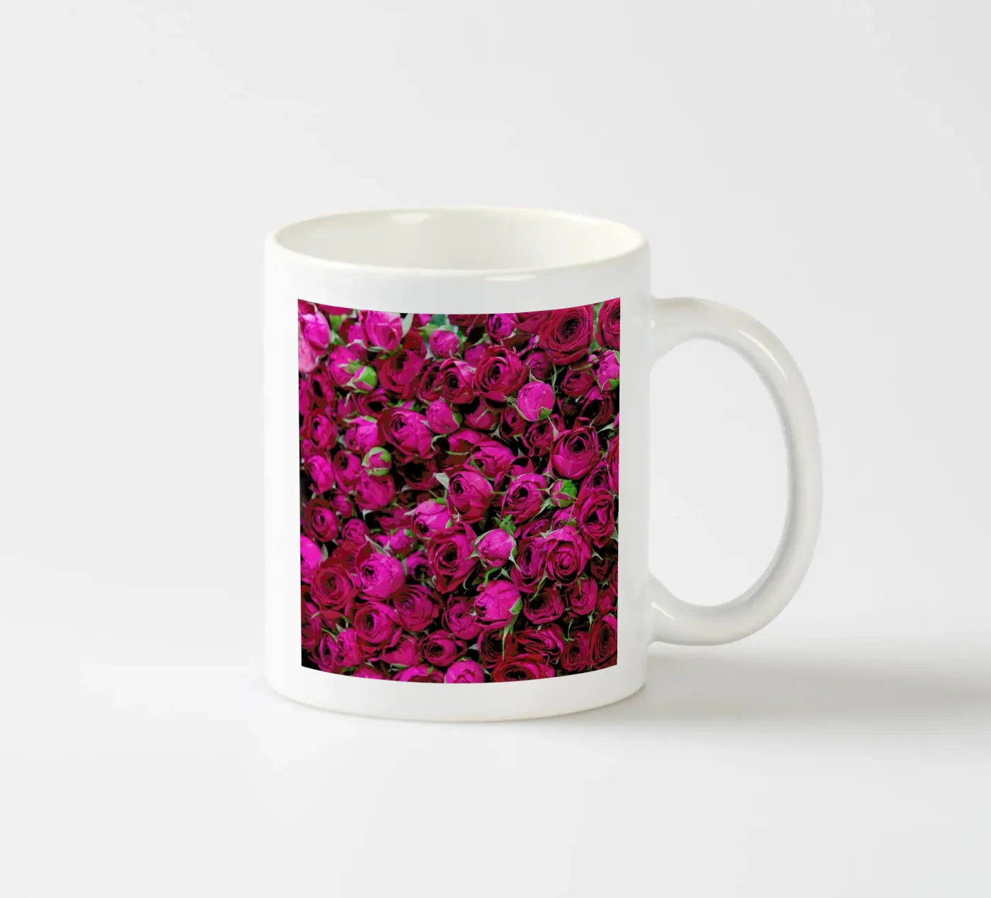 Ranunculus tazza in ceramica da Catherine McDonald