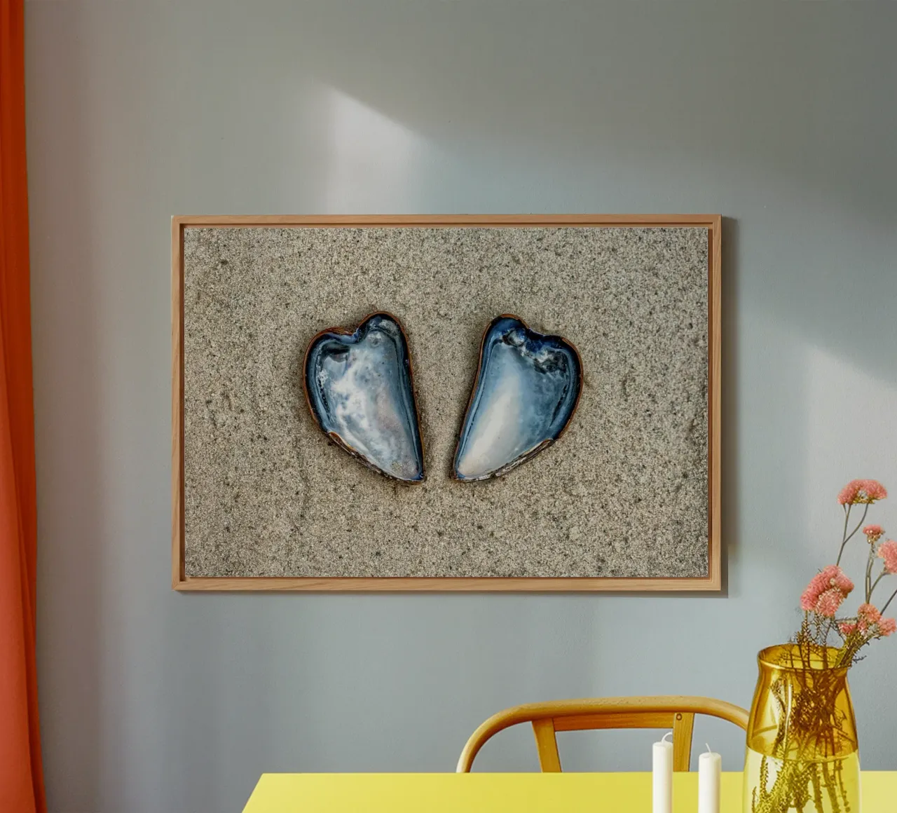 Un symbole d'amour et d'unité - Deux moules en forme de cœur alu dibond de Curious Collections by Marielle Leenders