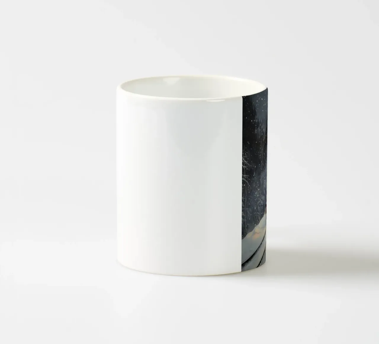 Treno a vapore per la nevicata tazza in ceramica da Melloi Art Print