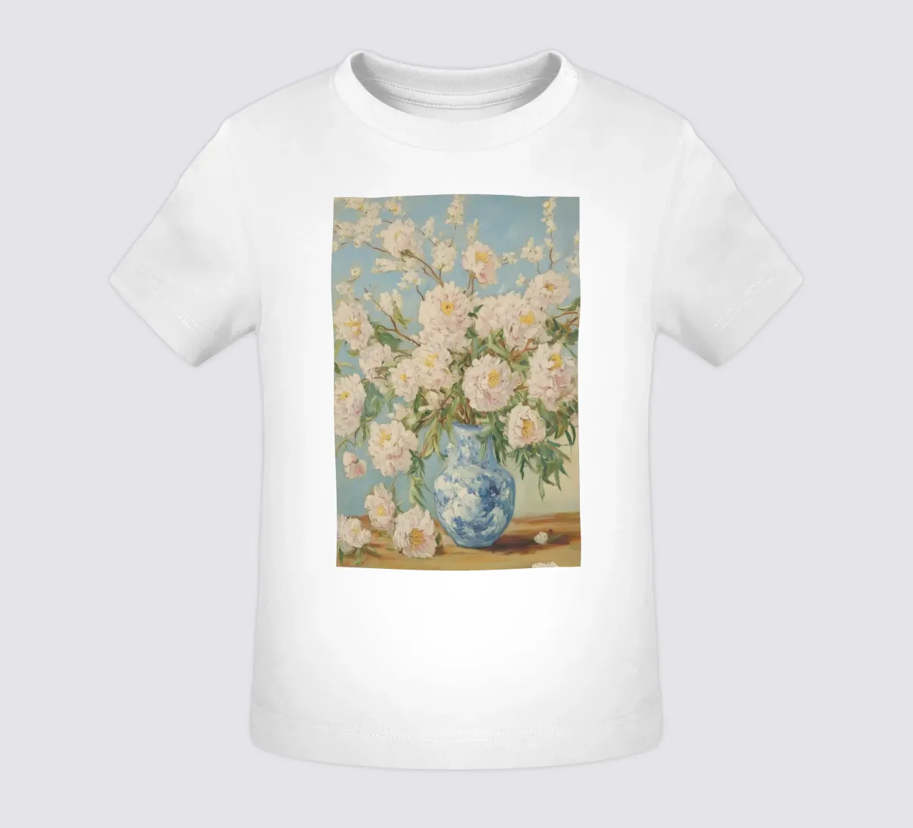 Peonie bianche in vaso blu maglietta neonato da Melloi Art Print