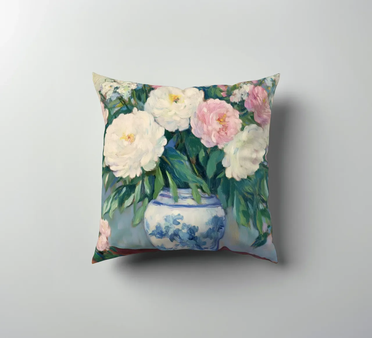 Peonie in un vaso a cineserie blu e bianco cuscino da Melloi Art Print