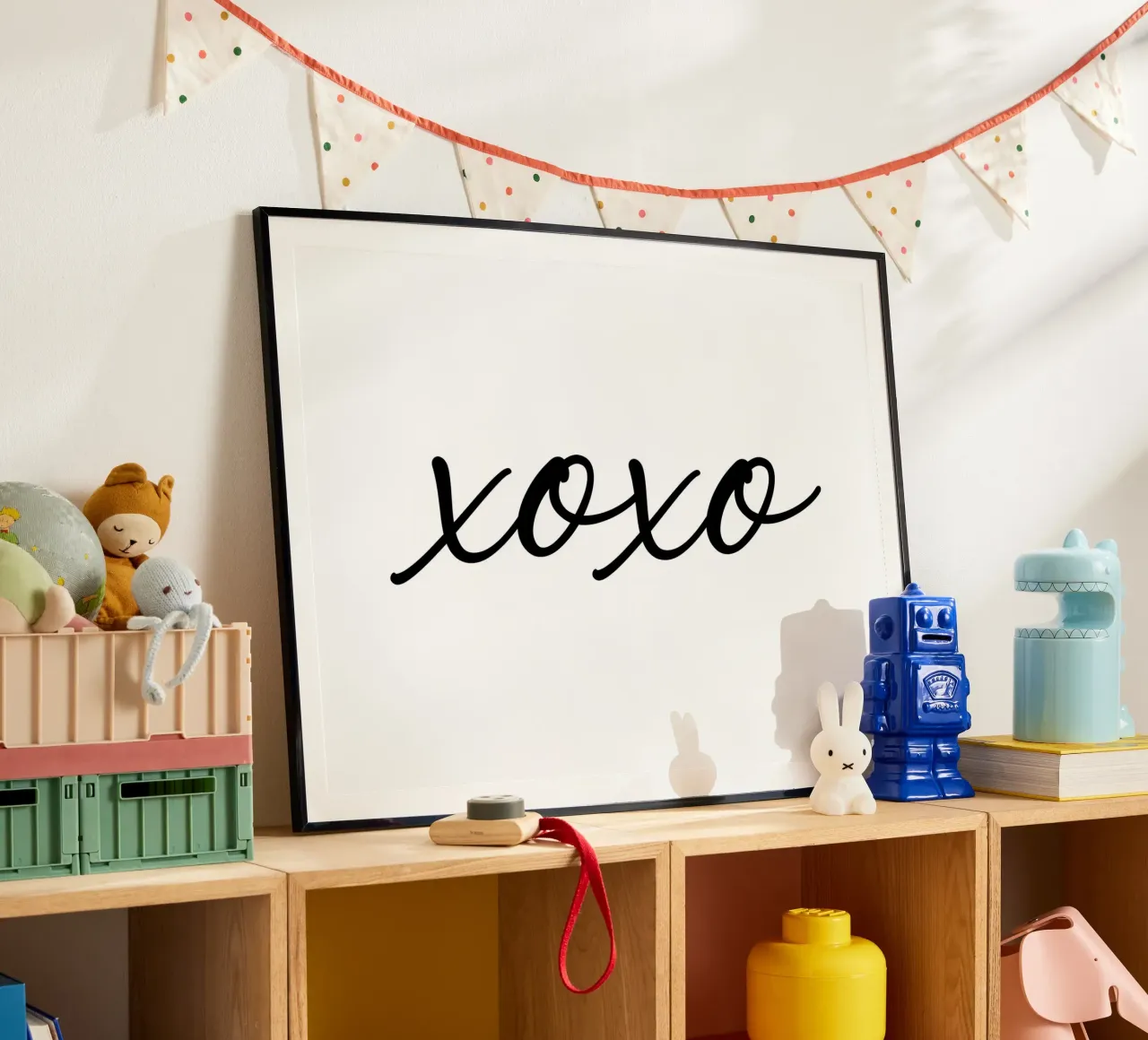 xoxo (abbracci e baci) poster da Paigaam Studio
