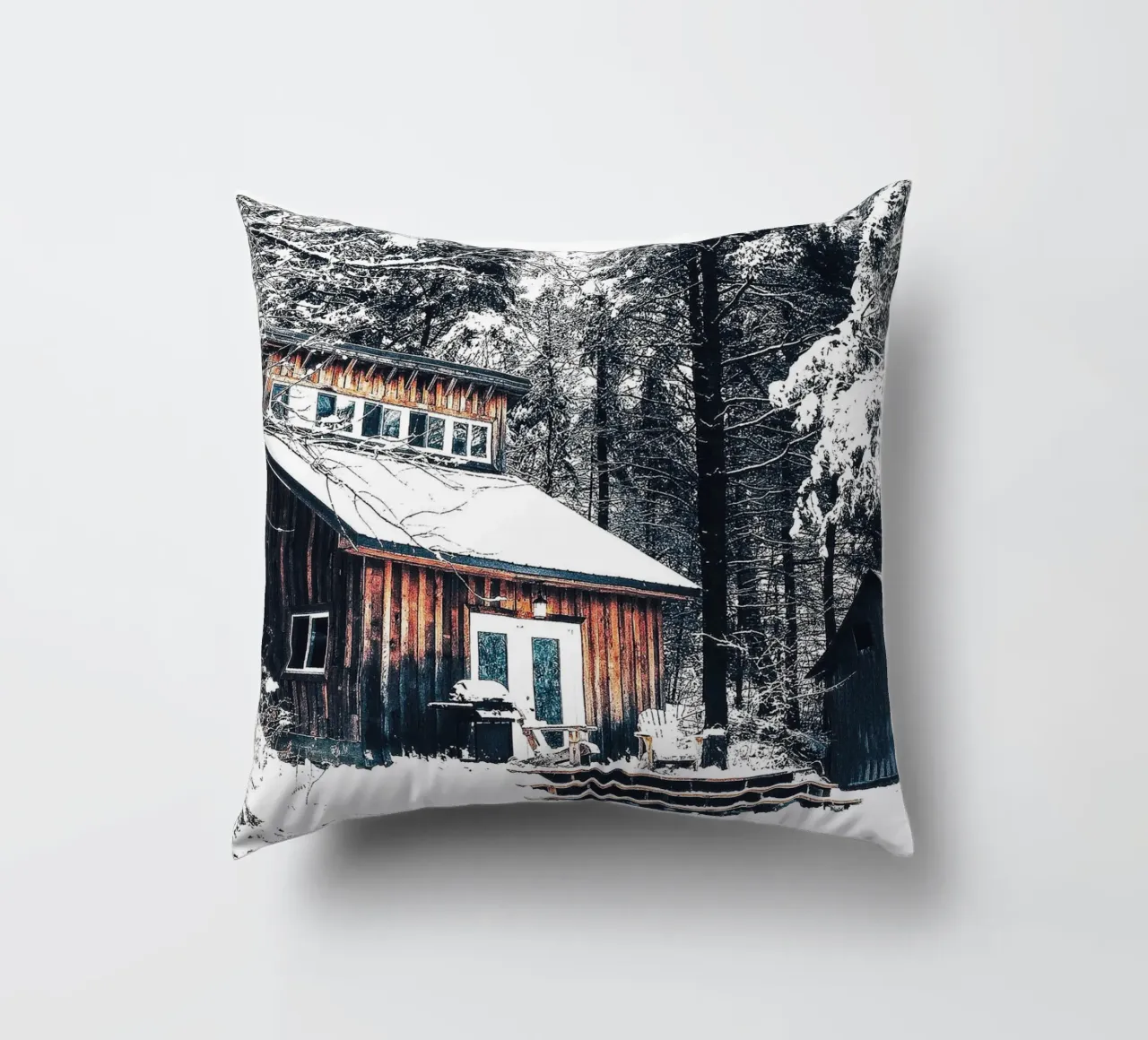 Winterhütte im Wald – Rustikale Gemütlichkeit Kissen von Whole©