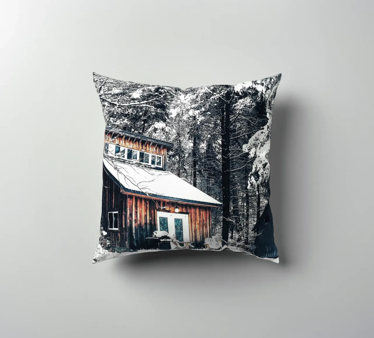 Rifugio invernale nella foresta - un ambiente rustico e accogliente cuscino da Whole©