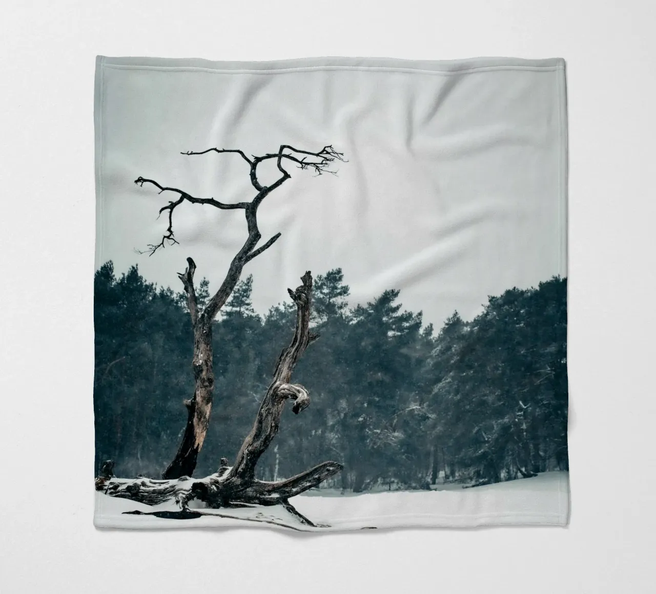 Albero d'inverno - Bellezza solitaria coperta in pile da Whole©