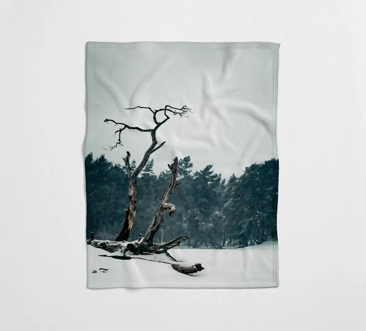 Albero d'inverno - Bellezza solitaria coperta in pile da Whole©