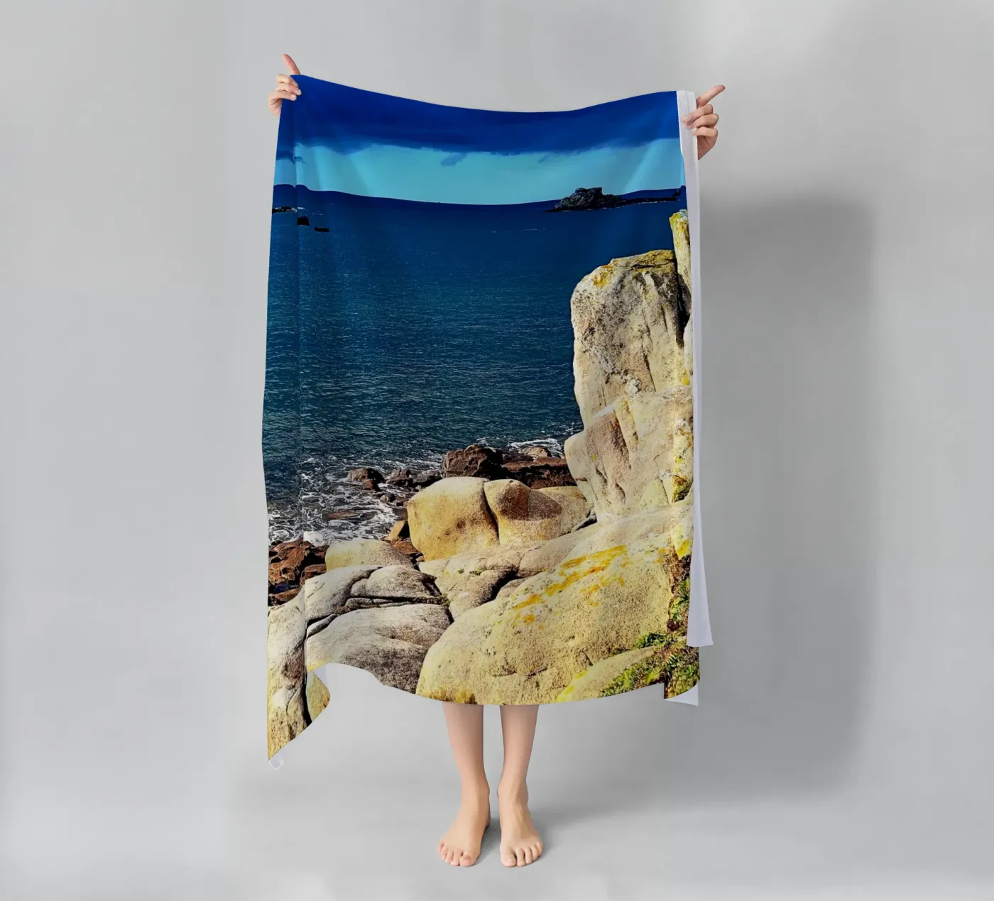 FAA109 beach towel by Thierry vobmann photography