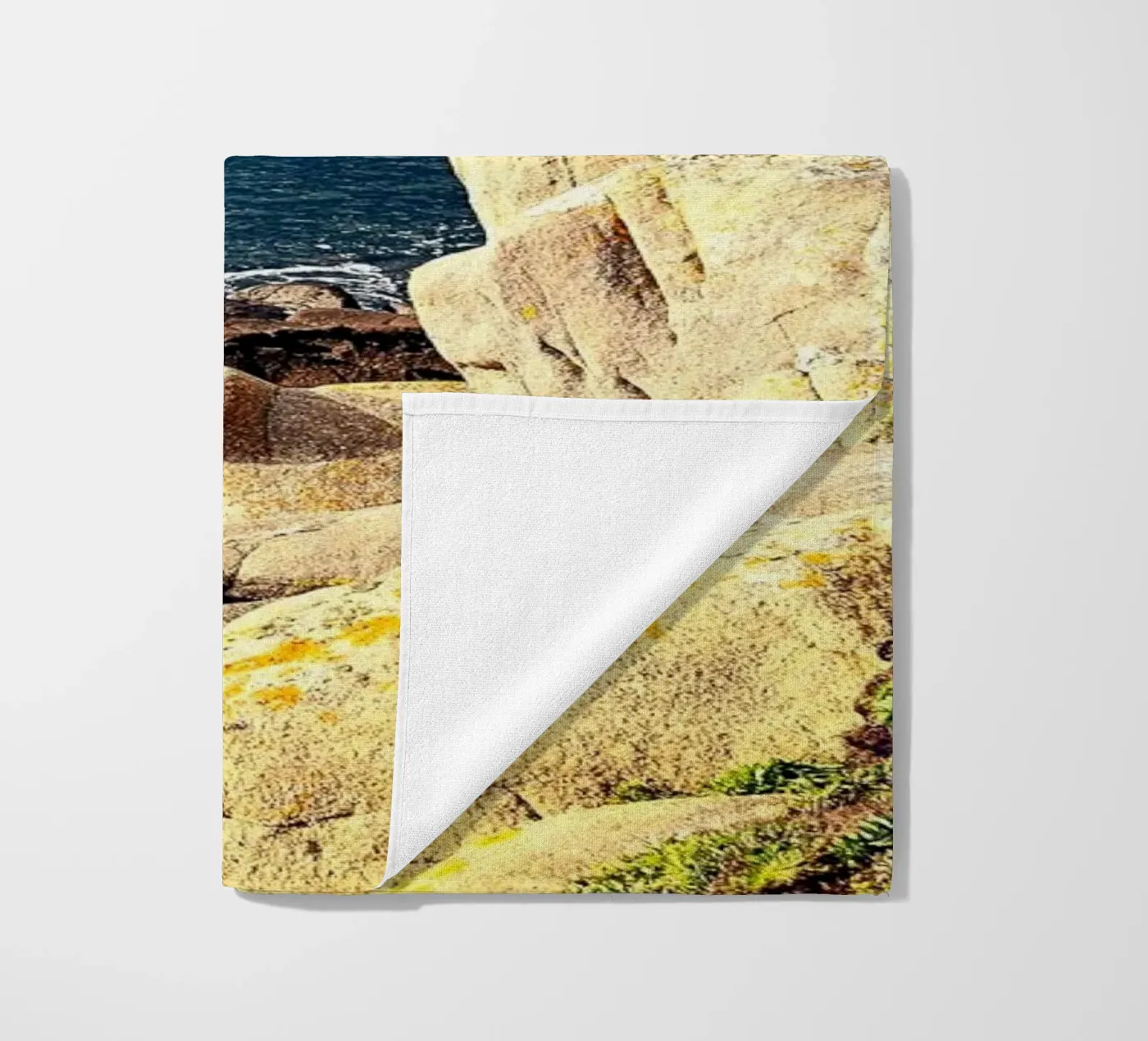 FAA109 beach towel by Thierry vobmann photography