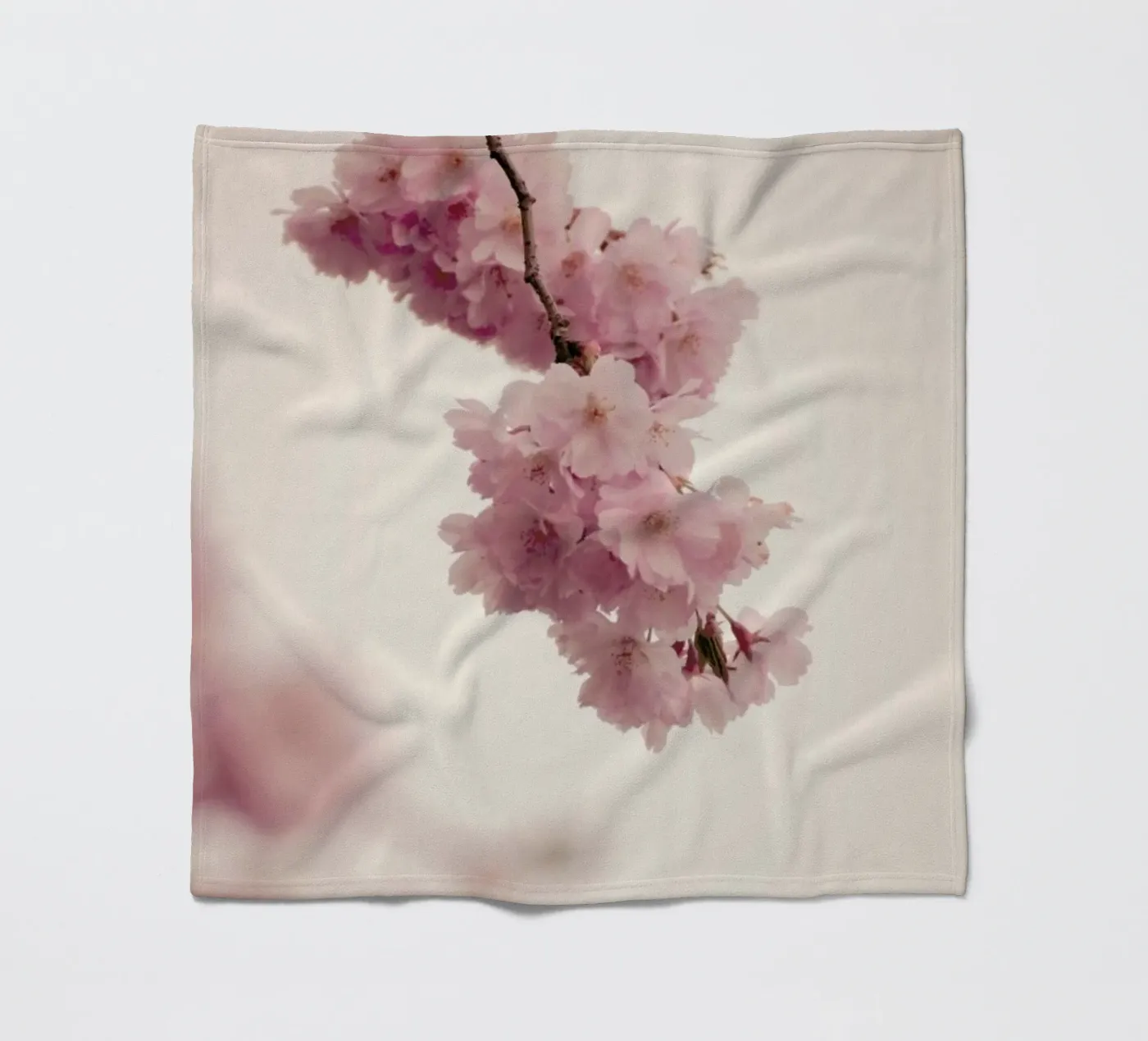 Forever Spring Fleecedecke von Monika Strigel