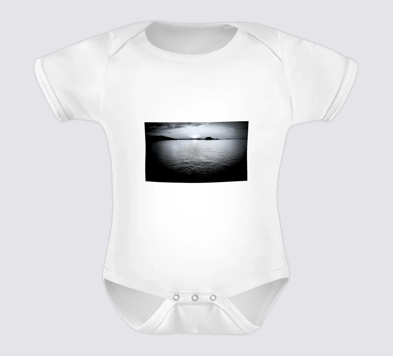 BW21 Kurzarm Babybody von Thierry vobmann photography