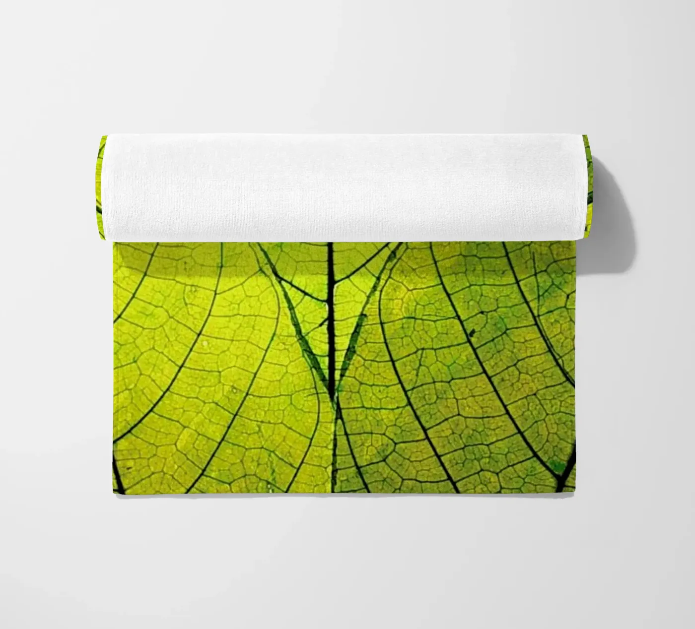 Every Leaf A Flower telo mare da Robin Delean