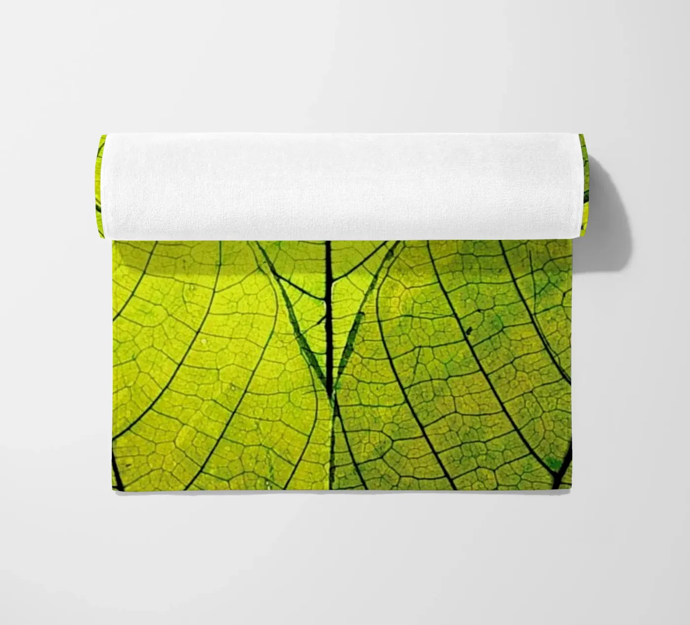 Every Leaf A Flower telo mare da Robin Delean