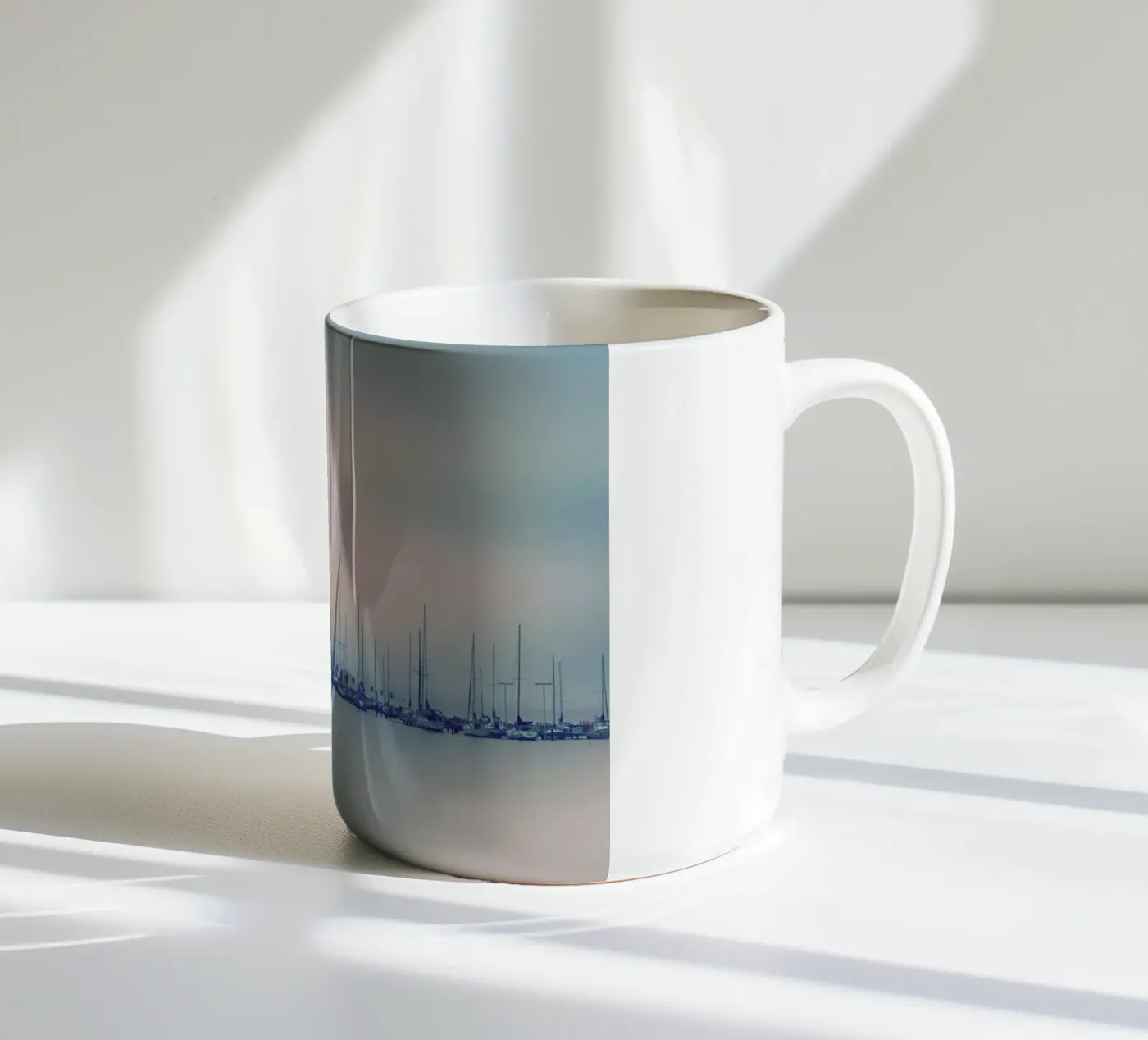 Sails tazza in ceramica da Robin Delean