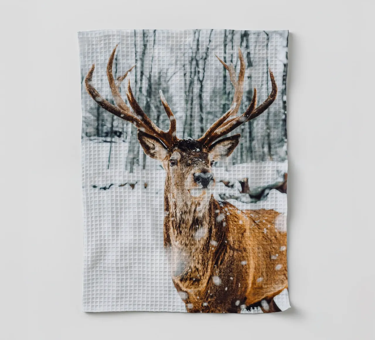 Cerf majestueux Design d'hiver torchon de Whole©