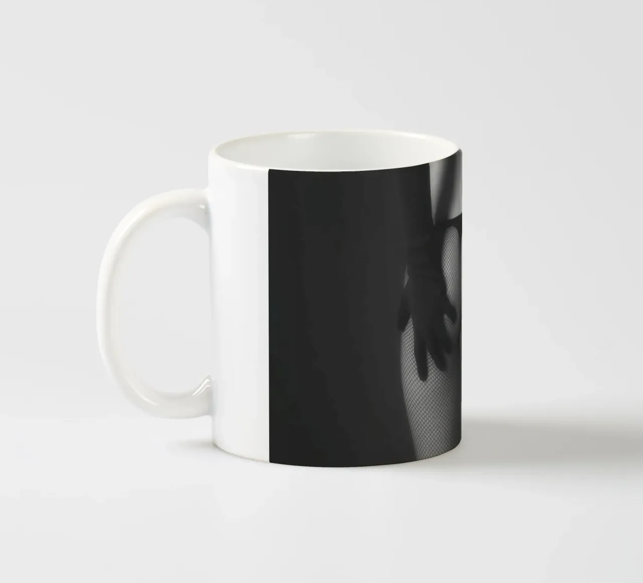 Collant e guanti a rete tazza in ceramica da Dave Hare Photography