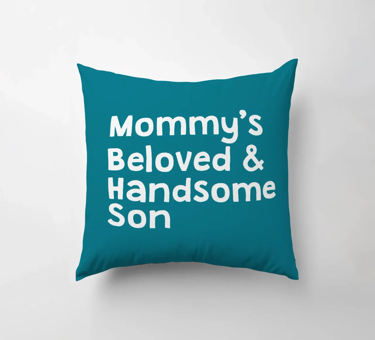 Mommy's beloved and handsome son cuscino da happieeagle