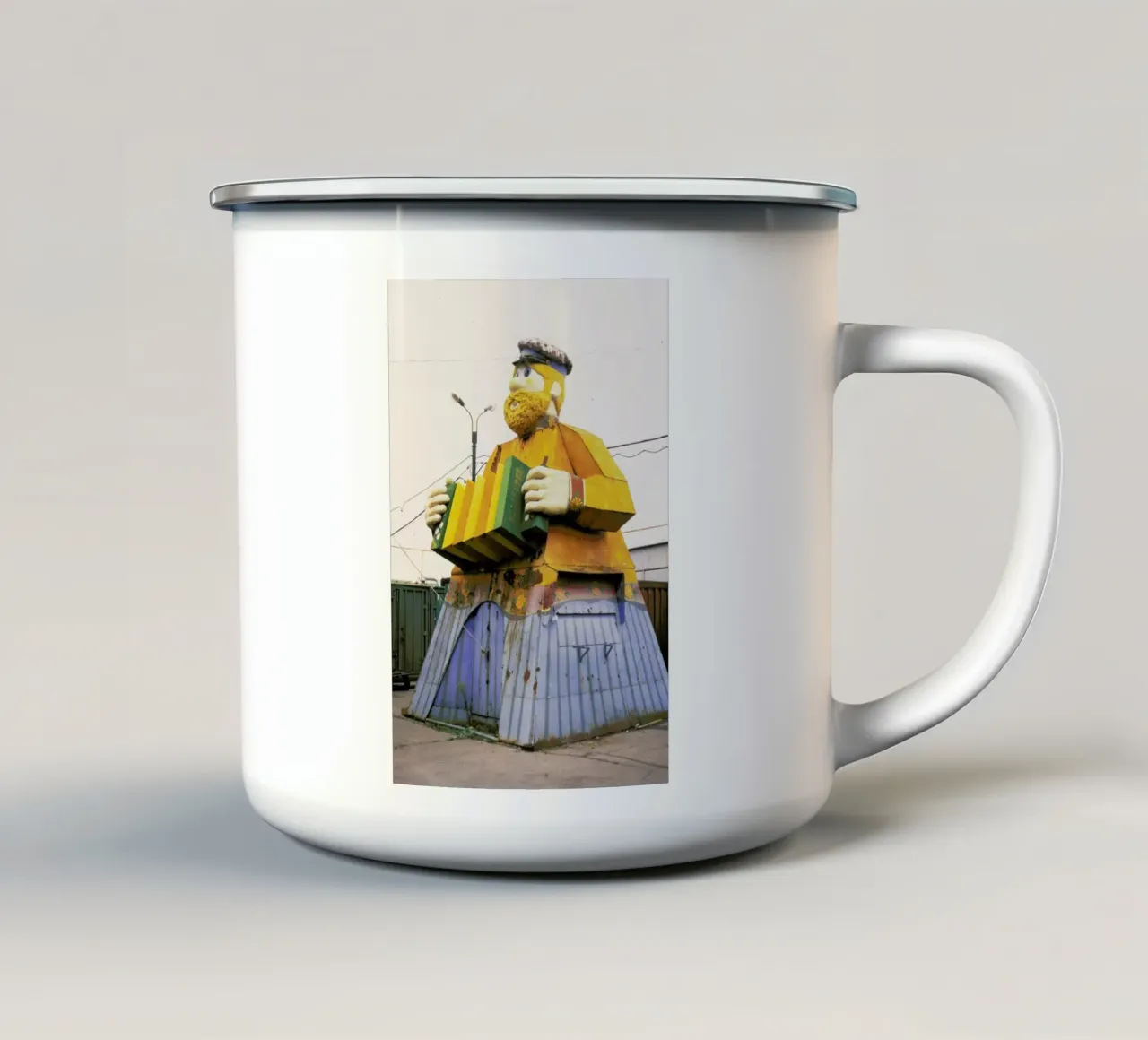Oh Captain My Captain tazza in smalto da Jan Luzar