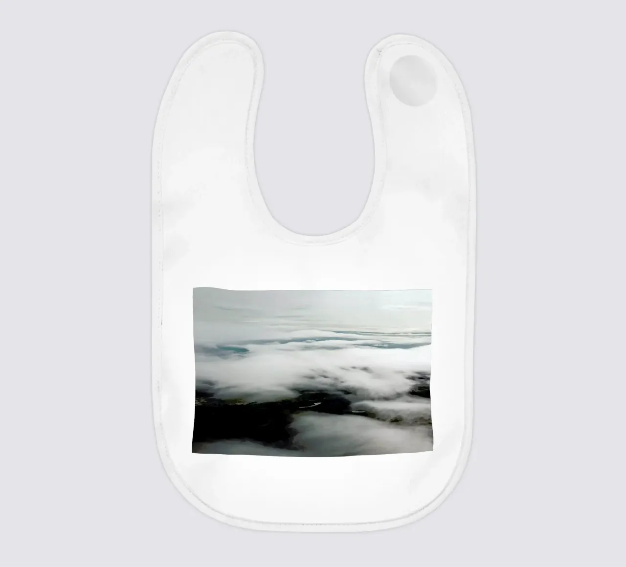 Through The Clouds bavaglino da Nur Mut